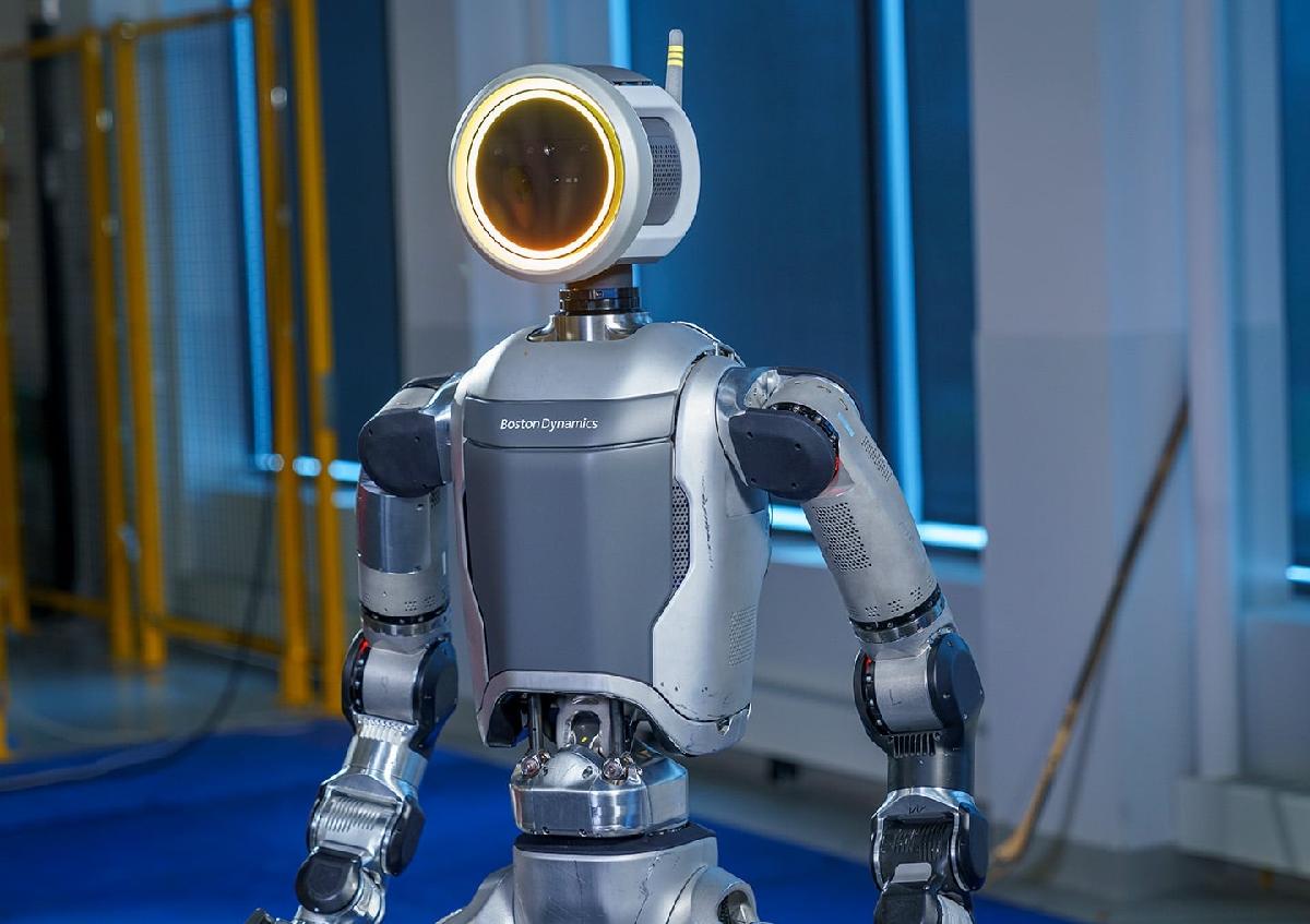 Hyundai Motor Group unveils 'Atlas,' AI-powered humanoid robot rivaling ...